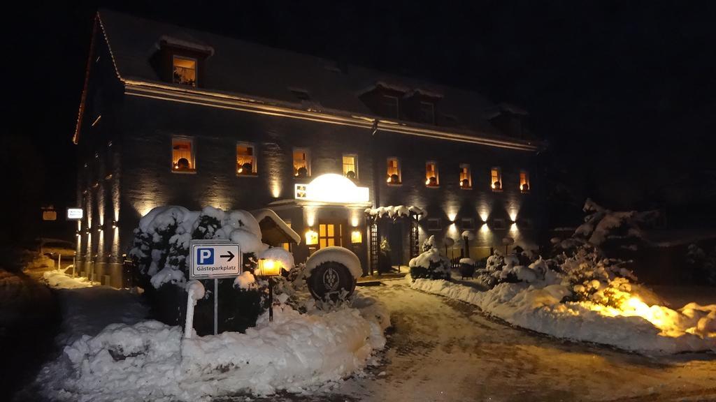 Logis L'Auberge Gutshof Bischofswerda Exterior foto